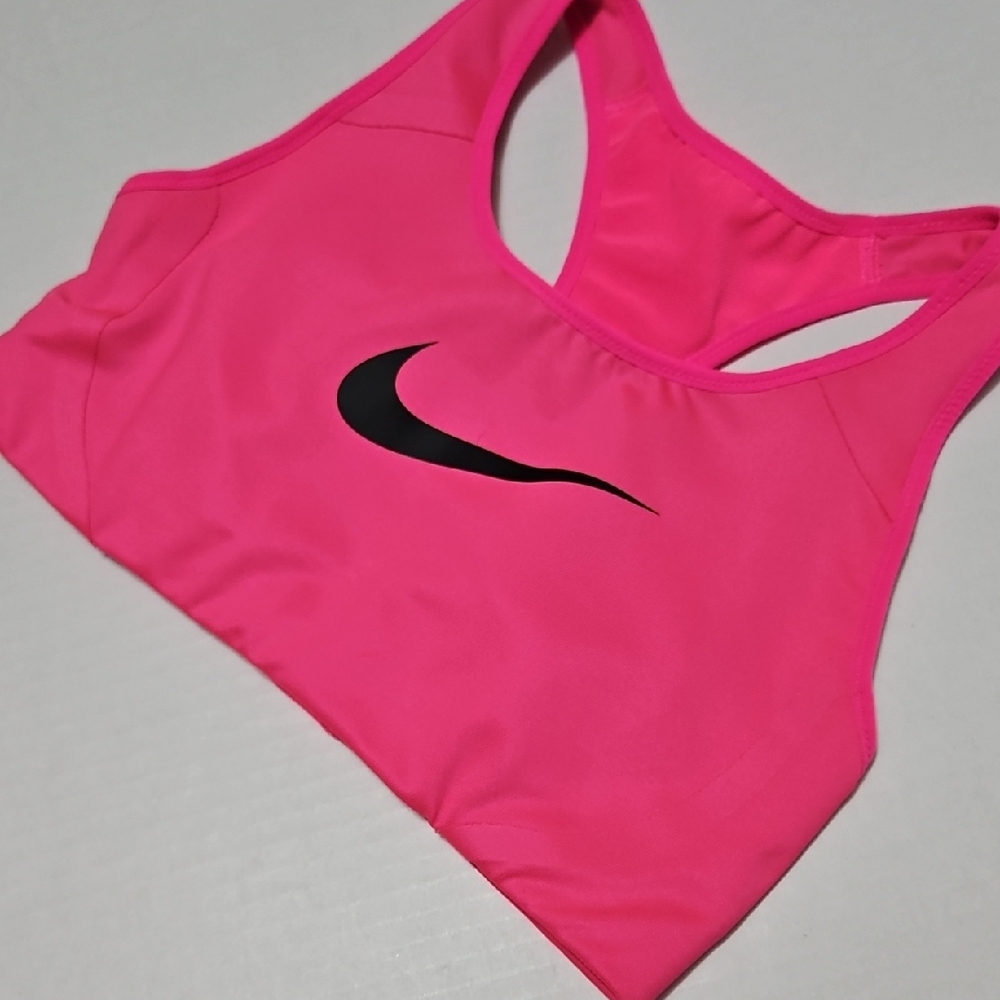 Nike Women's Pink Racerback Sports Bra